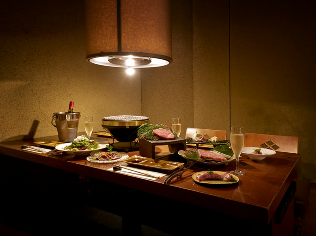 落ち着いた雰囲気の中で、とっておきのおもてなしを