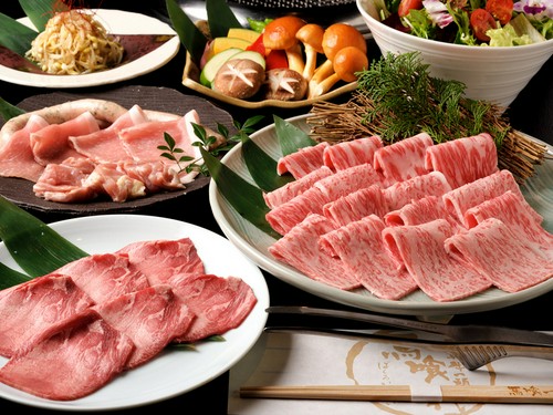 5月～9月末までは、ガーデンテラスでバーベキュー！