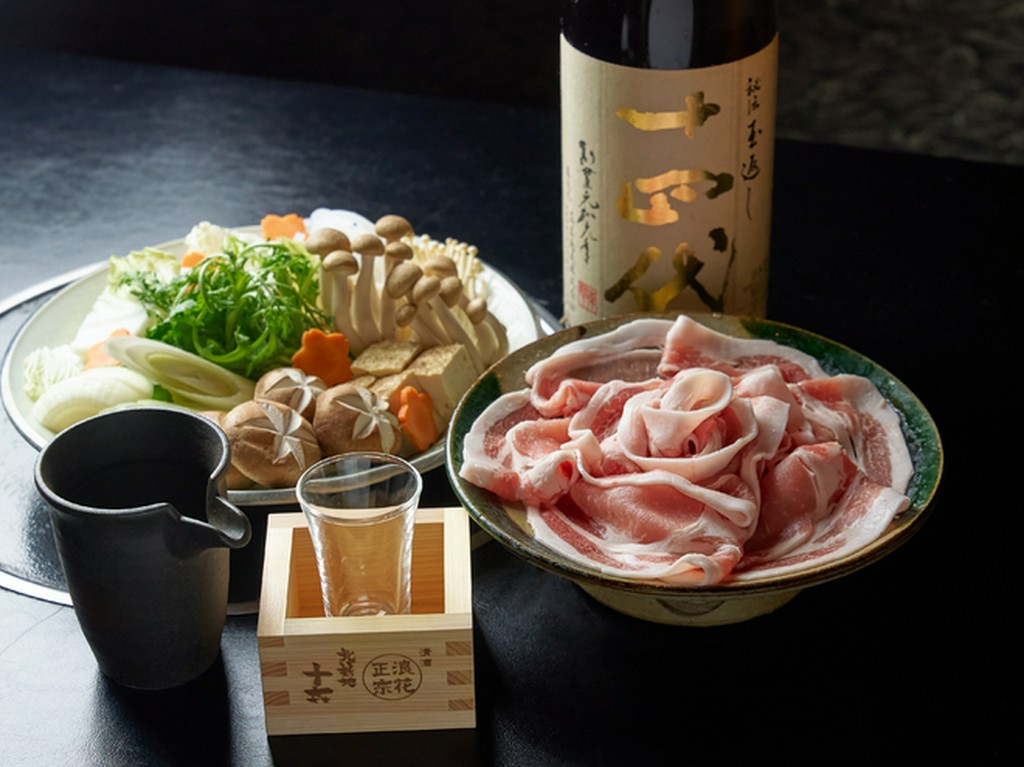 創業明治の精肉店から仕入れる牛肉と、栄養価が高く美容に良いジビエ肉のコラボ！