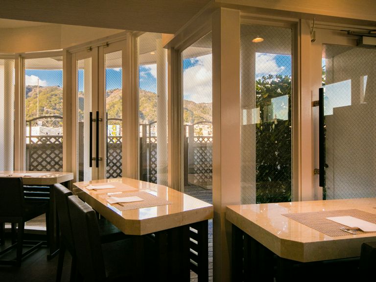 雄大な自然を感じながら、神戸の山々を一望する贅沢なひと時