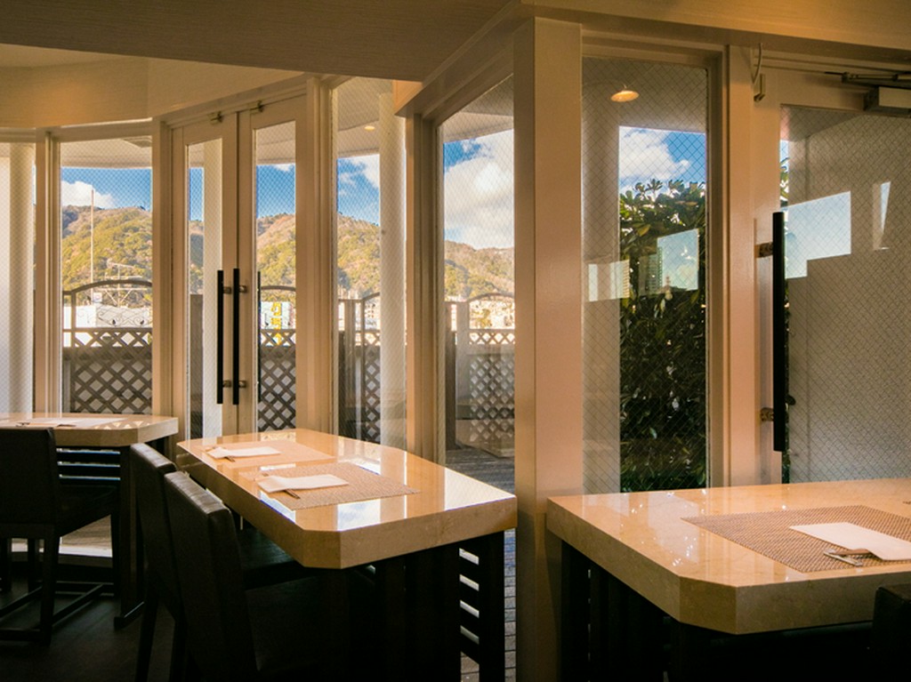 雄大な自然を感じながら、神戸の山々を一望する贅沢なひと時