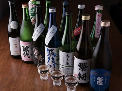 春夏秋冬の料理に華を添えてくれるソムリエ厳選の日本酒
