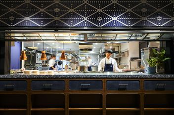 THE LIVELY KITCHEN FUKUOKA HAKATA