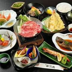 季節感豊かな日本料理から肉料理まで揃う『花コース』
