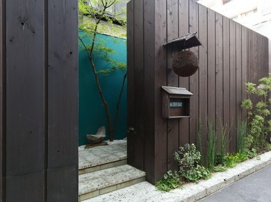 世界が注目する味を自然体で楽しめる、神保町の一軒家レストラン