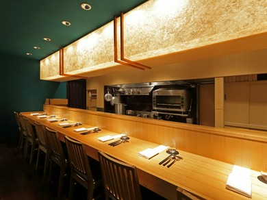 神保町の新しいデートスポット! ワクワク楽しい食の冒険が待つ