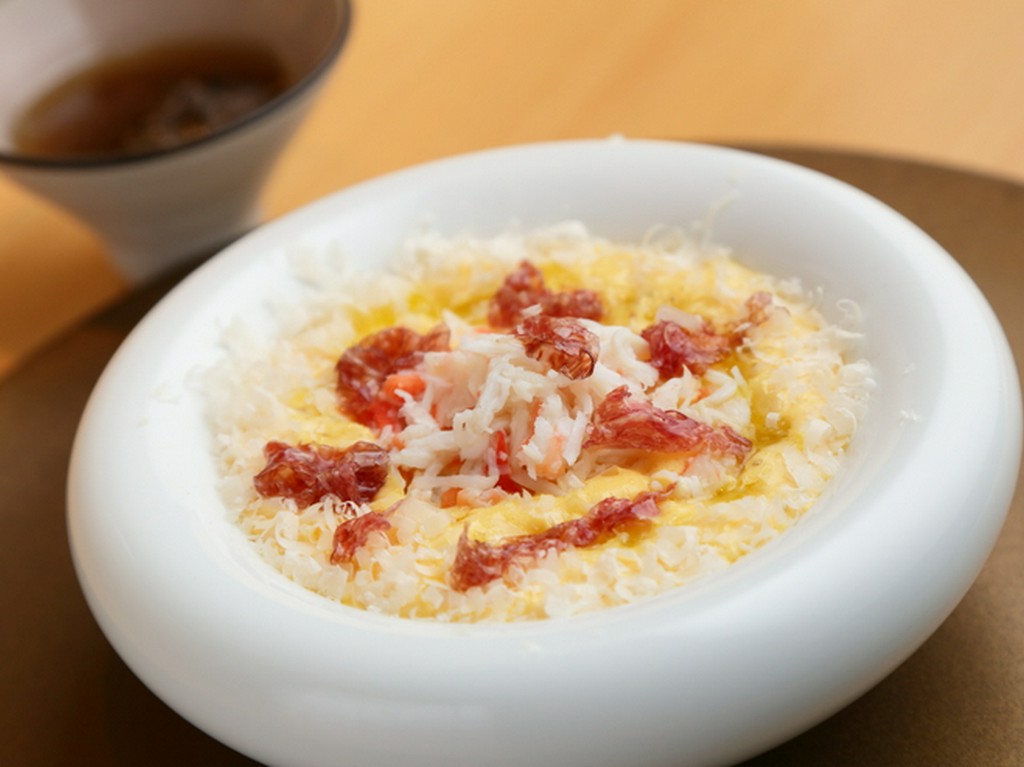 ふわふわ＆ワクワク! イタリアンTKGを堪能『卵かけご飯』