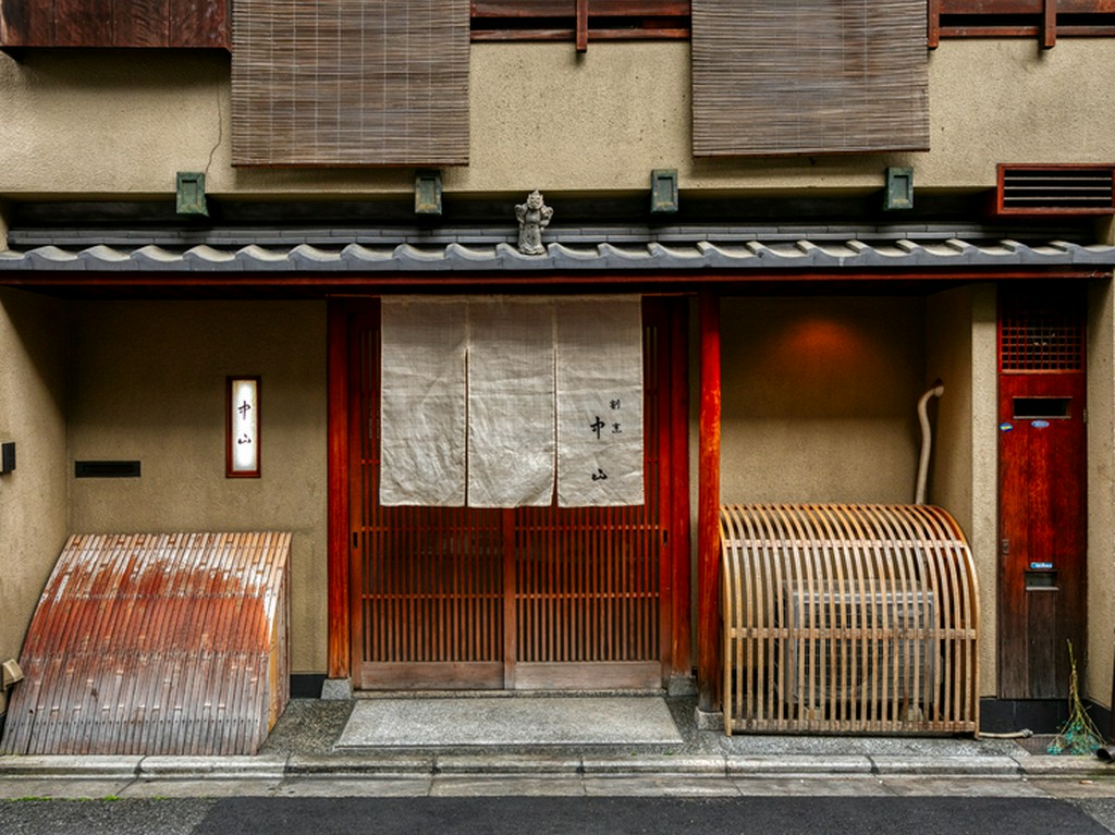 おひとり様も歓迎。京都ならではの割烹料理をいただく