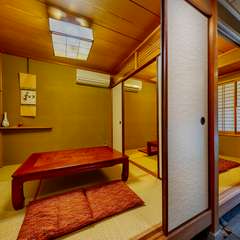 人数や其々の趣向に合わせ、使用出来る個室をご用意