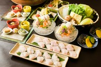 ・前菜
・鱧　落とし
・鱧　揚げ物
・鱧　しゃぶしゃぶ　野菜盛り合わせ
・雑炊
・デザート