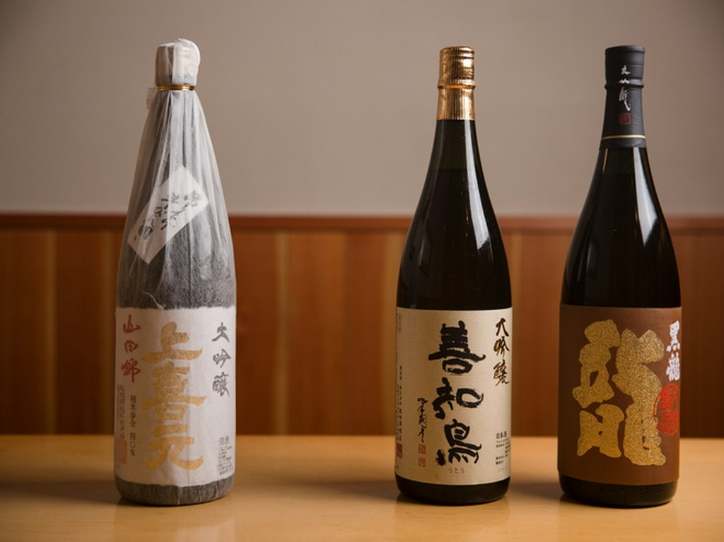 食材と喧嘩しない、スムーズな飲み口の日本酒を厳選