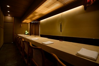 世界に向けた料理ではなく、日本人のための日本料理を楽しむ空間