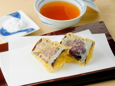 サクッとした薄衣で、軽い口当たり『熊本産赤茄子の天麩羅』