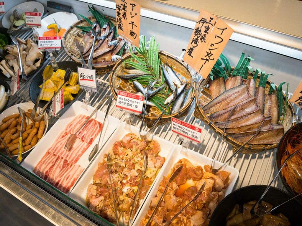 圧倒的、満足感の海鮮バーベキュー食べ放題。