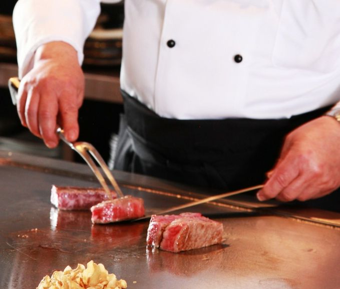 食材のポテンシャルをさらに高める華麗なシェフの技
