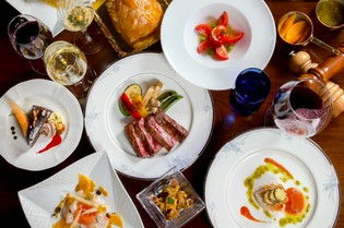 ギリシャ産オリーブオイルと自家製のガーリックチップ