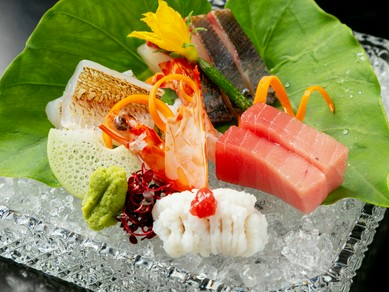 日本の四季を表現する、旬肴の造り