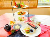 ～温物/前菜/主菜/お食事/甘味

ご接待にも十分にご満足いただけるようおつくり致しております。
