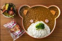 海坊主を喫茶店名物のクリームソーダで表現。
可愛く、美味しく仕上がりました。