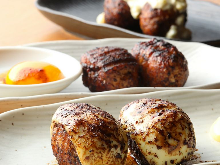 とろーり濃厚チーズがつくねの旨みをより引き立たせる『つくねチーズ』