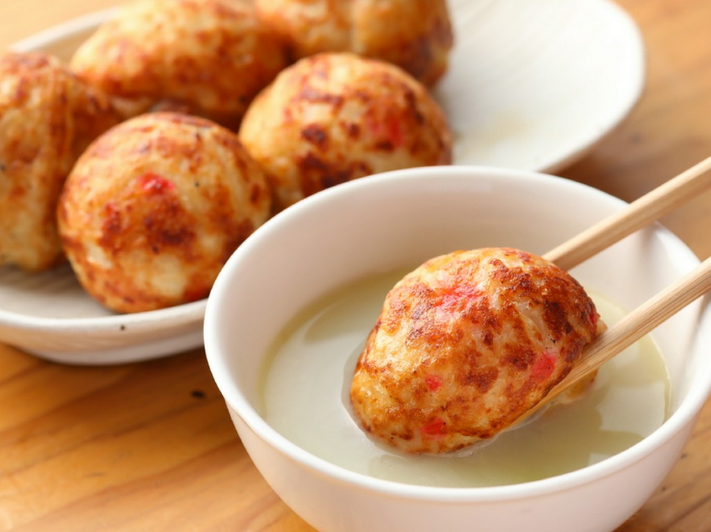 外はカリッ、中はふわとろな食感の『つくねや特製つくね』