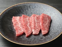 食べごたえのあるダイナミックな食感が印象的。濃厚でありながらクセがなく、柔らかく口の中でとろけます。別名、ササバラ。
