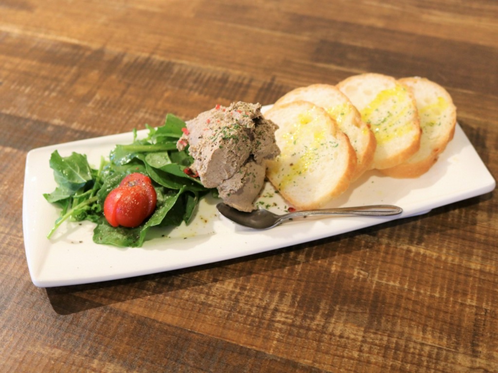 友人のイタリアンシェフから教わった『鶏レバーペースト』