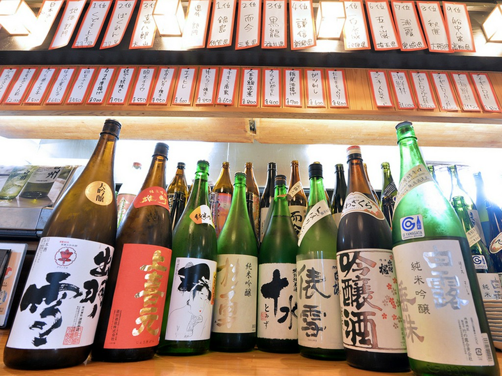 各地より集められた選りすぐりの日本酒