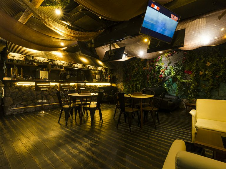 大人数での貸切も可能。二次会やパーティーで至福の時間