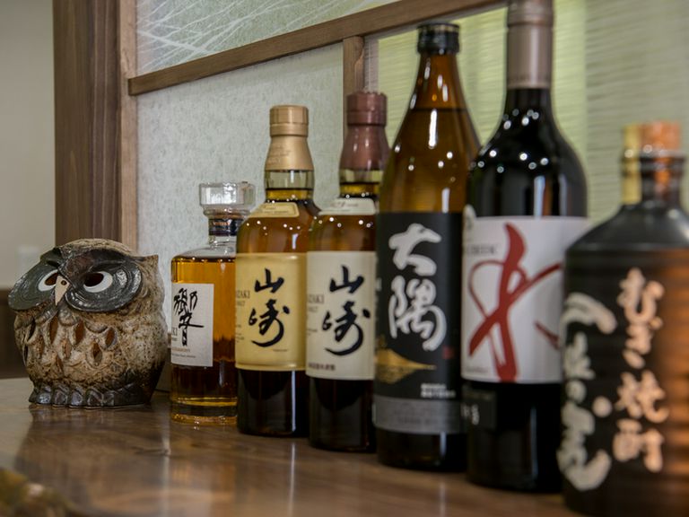 和酒・洋酒充実。じっくりと楽しめる