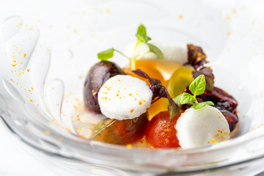 チェリートマトのマリネとアメリカンチェリー