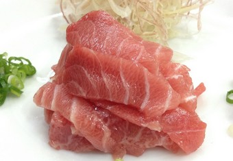 天然の本鮪を鮪問屋より入荷『鮪のお造り』