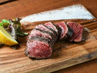 ラストオーダーもなく最後まで時間いっぱい最後まで飲み放題付きで4000円（税込）とコスパ◎！