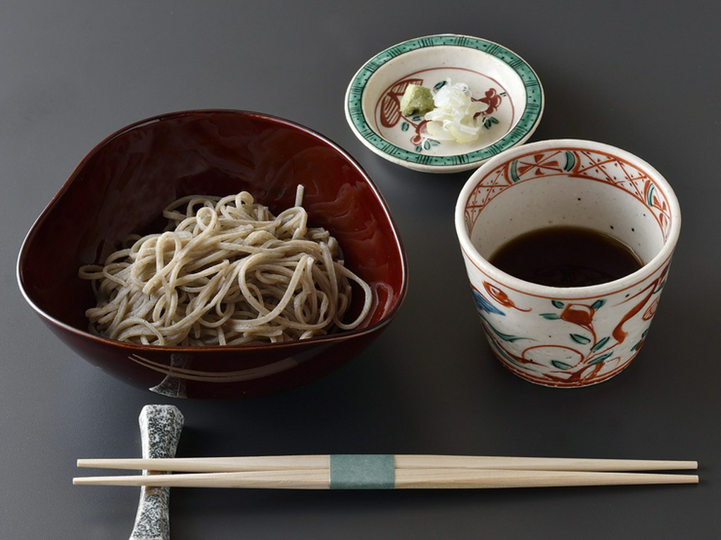 店主が心を込めた手打ち蕎麦。食事の〆として、ぜひ