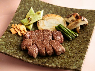 その日の良い肉を厳選『黒毛和牛　シャトーブリアンのステーキ』