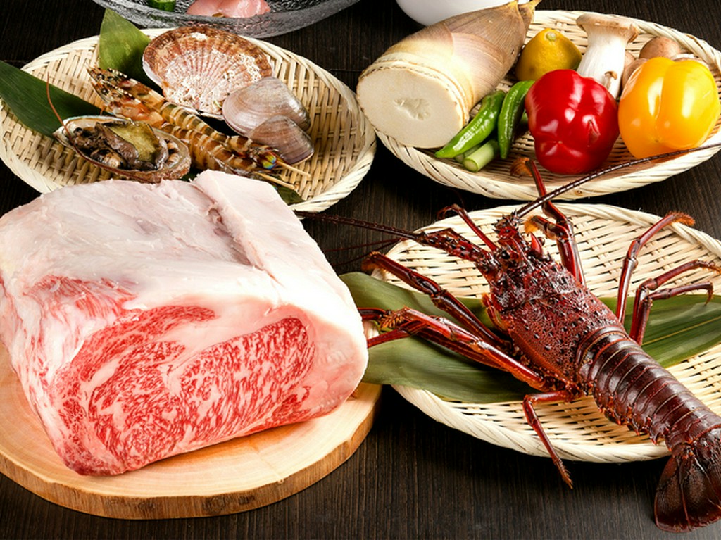 豊洲市場から仕入れた、全国各地の「上質食材」に舌鼓