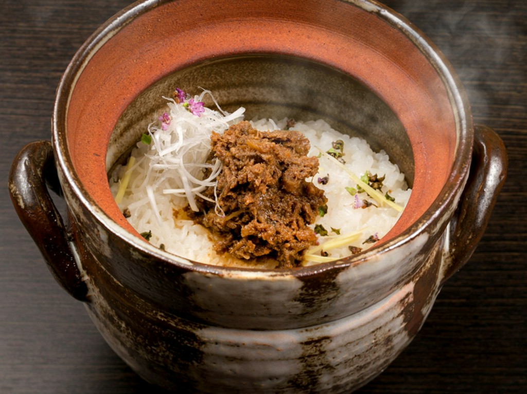 A5ランク中心の厳選黒毛和牛、山形の農家直送の美味しいお米