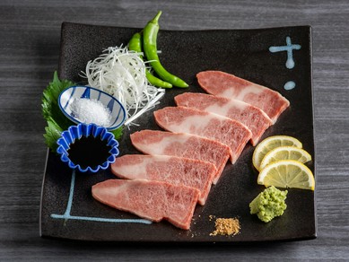 表参道デートの〆に、落ち着いた空間でゆっくり焼肉を楽しんで