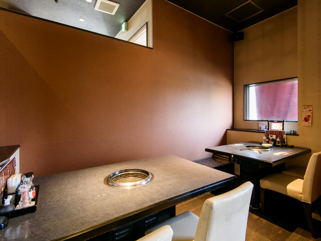 一家揃っての団らんに使いたい、プライベート空間と美味しい料理