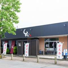 氷見駅から徒歩5分。駐車場もあって、利便性抜群