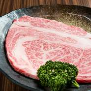 鹿児島県産黒毛和牛を中心に、その時におすすめのより上質な肉を提供してくれます。親会社である有限会社ミートショップ高島から仕入れられており、その品質は折り紙付きです。