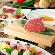 特別な日に食べたい『特選神戸牛シャトーブリアンディナーコース』
