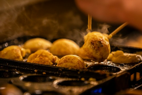 クルクルッと器用に形づくって