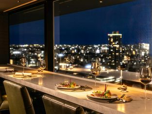 燒烤和餐飲曼哈頓餐桌