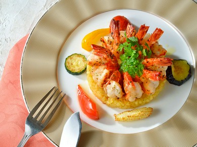 ホテルレストランで豪華絢爛な貸切パーティー