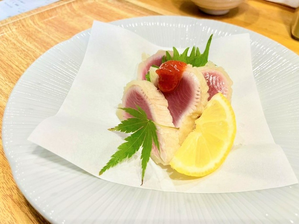 勝浦まぐろのレア天ぷら