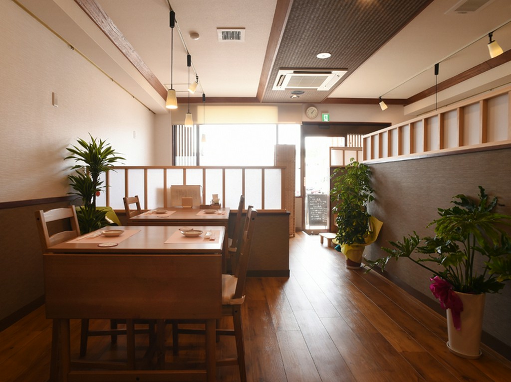 靴を脱いでくつろげる。家族団欒にも最適です◎