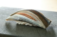 銀色に輝く『小肌』