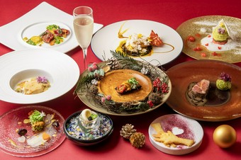 ダノイ高輪が贈るクリスマスディナー
ホリデーシーズンにぴったりのスペシャルディナーをお楽しみください