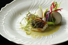 ダノイ自慢の料理を組み合わせて作る、あなただけのコース。